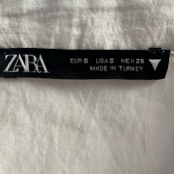 Zara Cropped Button-Up Dress Shirt - Picture 7 of 7